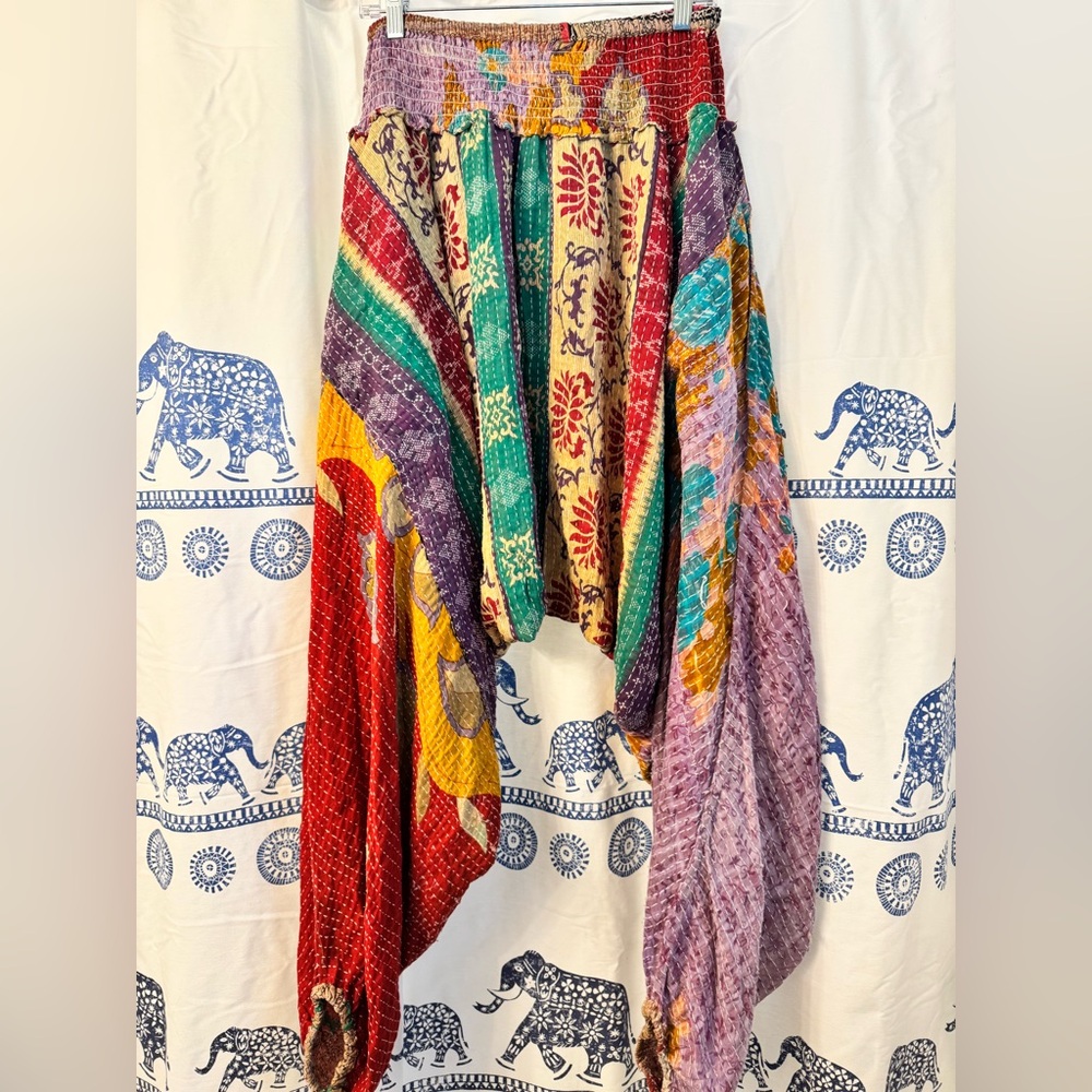 Beautiful Bohemian Kantha Bae everyday harem pants. OG without tie. - Picture 3 of 4